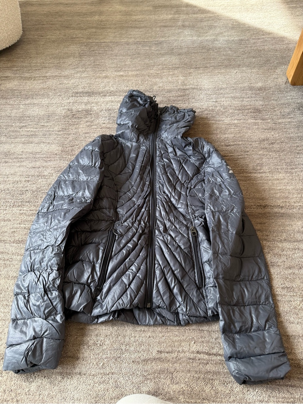 Saks Fifth Avenue Women’s Small Charcoal Quilted Hooded Puffer Jacket